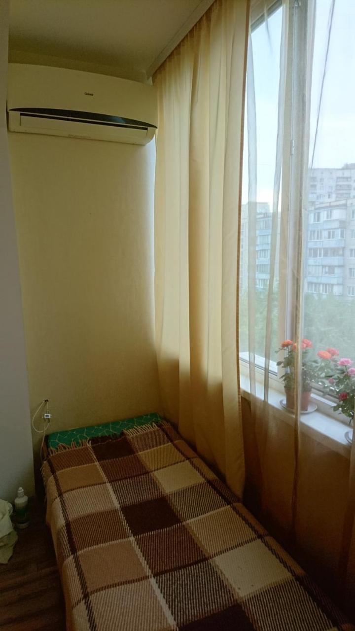 Comfortable Apartment On The River Bank Kiev Exterior foto